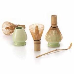 Batidor de bambú tradicional para preparar té matcha