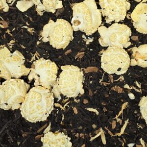 Té negro Sirope de Arce con canela y palomitas de maíz